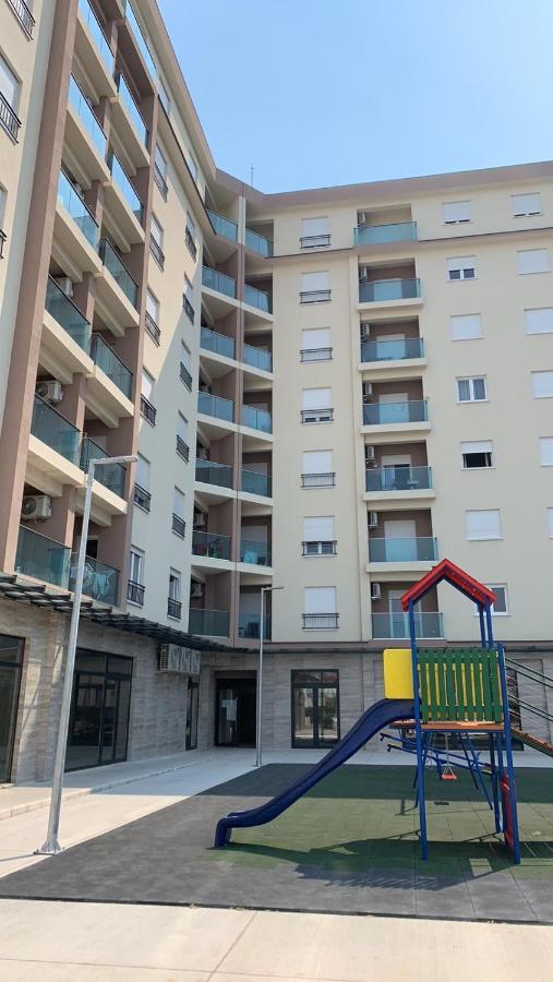 Habanera Apartment Podgorica Bagian luar foto